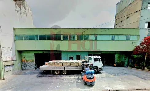 Galpão/Depósito/Armazém à venda, 668m² no Quarta Parada, São Paulo