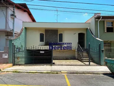 Casa com 3 Quartos à venda, 333m² no Centro, Bragança Paulista