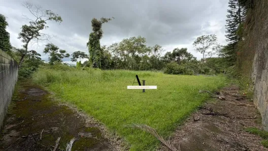 Lote/Terreno à venda, 1000m² no Arujázinho I, II e III, Arujá