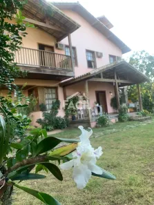 Casa com 4 Quartos à venda, 480m² no Manguinhos, Serra