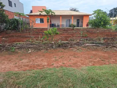 Casa de Condomínio com 2 Quartos à venda, 250m² no Bosques dos Eucaliptos, Araçoiaba da Serra
