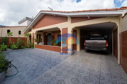Casa com 3 Quartos à venda, 187m² no Bal Arpoador, Peruíbe
