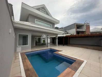 Casa de Condomínio com 4 Quartos à venda, 400m² no Recreio dos Bandeirantes, Rio de Janeiro