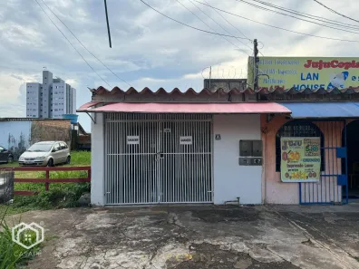 Casa com 2 Quartos para alugar, 100m² no Centro, Porto Velho