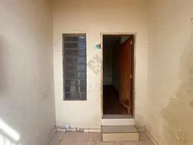 Casa com 2 Quartos à venda, 77m² no Vila Tibério, Ribeirão Preto