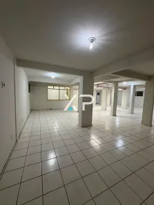 Ponto Comercial para alugar, 350m² no Campinas, São José
