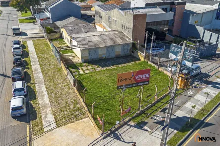 Lote/Terreno à venda, 687m² no Uberaba, Curitiba