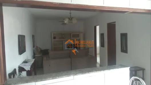 Sobrado com 7 Quartos à venda, 160m² no Jardim Cumbica, Guarulhos