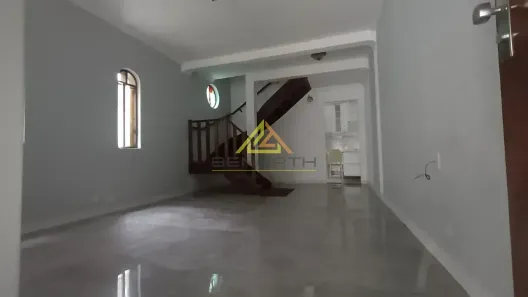 Sobrado com 5 Quartos à venda, 200m² no Santana, São Paulo