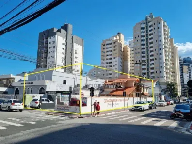 Lote/Terreno à venda, 373m² no Campinas, São José