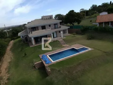 Fazenda/Sítio com 4 Quartos à venda, 390m² no Vale das Laranjeiras, Indaiatuba