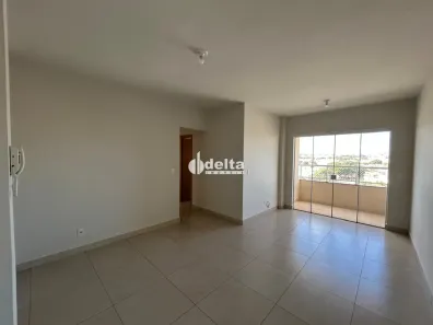 Apartamento com 3 Quartos para alugar, 78m² no Presidente Roosevelt, Uberlândia