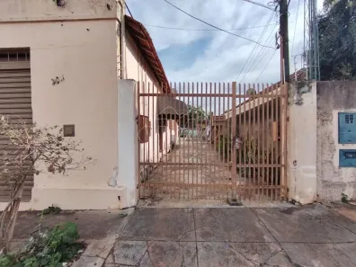 Casa com 1 Quarto para alugar, 41m² no Jardim Santa Angelina, Araraquara