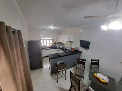 Casa com 3 Quartos à venda, 260m² no Vila Santa Maria, Americana
