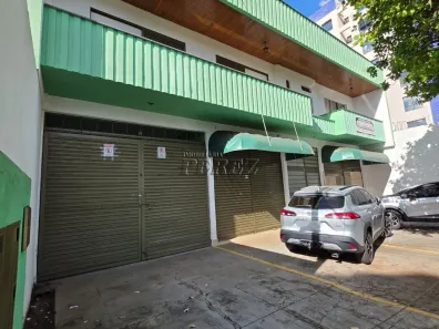 Casa com 4 Quartos para alugar, 225m² no Centro, Londrina