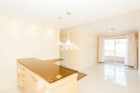 Apartamento com 3 Quartos para alugar, 80m² no Hugo Lange, Curitiba