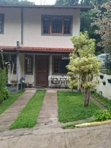 Casa de Condomínio com 3 Quartos à venda, 146m² no Cascata dos Amores, Teresópolis