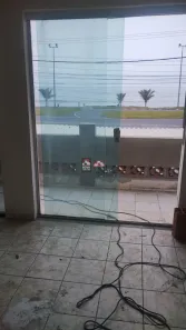 Ponto Comercial para alugar, 215m² no Balneário Copacabana, Caraguatatuba