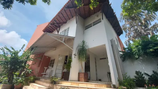 Casa com 7 Quartos para alugar, 480000m² no Morada do Sol, Teresina