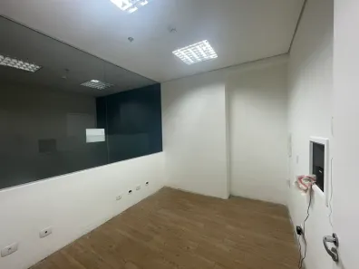 Sala Comercial para alugar, 118m² no Parque Residencial Aquarius, São José dos Campos