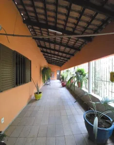 Fazenda/Sítio com 3 Quartos à venda, 1500m² no Recanto dos Dourados, Abadia de Goiás
