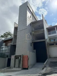 Apartamento com 3 Quartos à venda, 87m² no Jardim Amália, Volta Redonda