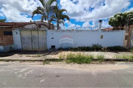 Casa com 2 Quartos à venda, 195m² no , Itamaraju