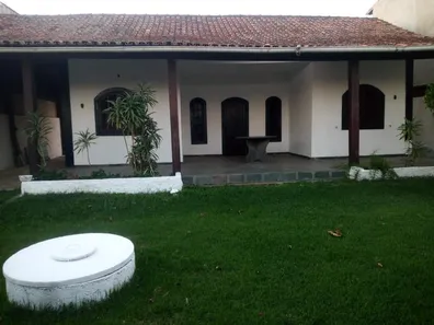Casa com 2 Quartos à venda, 250m² no Parati, Araruama