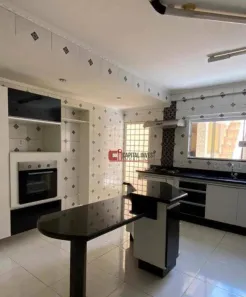 Casa com 4 Quartos para alugar, 392m² no Nova Jaguariúna, Jaguariúna