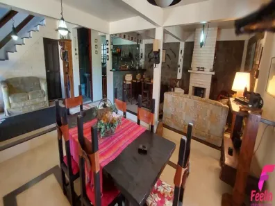 Casa com 3 Quartos à venda, 280m² no Morro das Pedras, Florianópolis