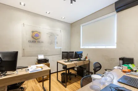 Ponto Comercial para alugar, 8m² no Jardim das Acácias, São Paulo
