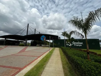 Lote/Terreno à venda, 598m² no Jardins França, Goiânia