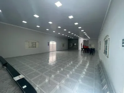 Ponto Comercial com 1 Quarto à venda, 260m² no Eldorado, Anápolis