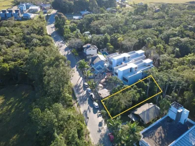Lote/Terreno à venda, 588m² no Praia da Barra, Garopaba