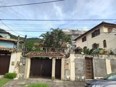 Casa com 4 Quartos à venda, 373m² no São Francisco, Niterói