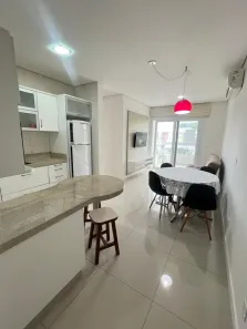 Apartamento com 2 Quartos à venda, 70m² no Jurerê, Florianópolis