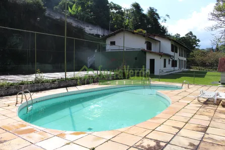 Casa com 5 Quartos à venda, 500m² no Corrêas, Petrópolis