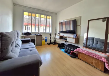 Apartamento com 2 Quartos à venda, 59m² no Passo da Areia, Porto Alegre