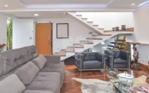 Casa com 3 Quartos à venda, 250m² no Vila Monumento, São Paulo