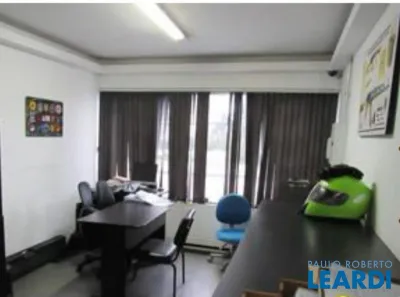 Sobrado com 4 Quartos à venda, 182m² no Vila Romana, São Paulo