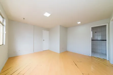 Apartamento com 3 Quartos à venda, 67m² no São Francisco, Curitiba