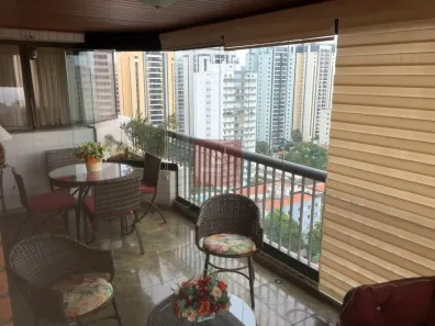 Apartamento com 4 Quartos à venda, 200m² no Vila Uberabinha, São Paulo