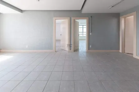 Sala Comercial para alugar, 300m² no São Luiz, Belo Horizonte