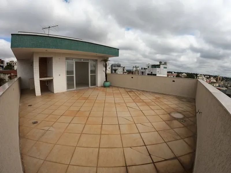 Cobertura com 3 quartos — Ouro Preto, Belo Horizonte
