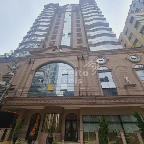 Apartamento com 4 Quartos à venda, 305m² no Meia Praia, Itapema