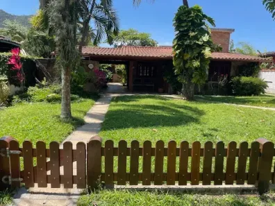 Casa de Condomínio com 5 Quartos à venda, 200m² no Lázaro, Ubatuba