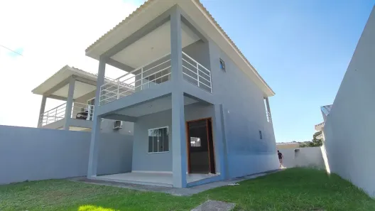 Sobrado com 3 Quartos à venda, 137m² no Raia (Bacaxá), Saquarema
