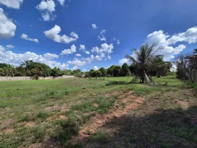 Fazenda/Sítio com 3 Quartos para alugar, 100m² no Centro, Marília