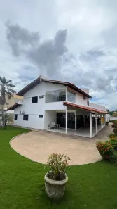 Sobrado com 5 Quartos para alugar, 347m² no Fátima, Teresina