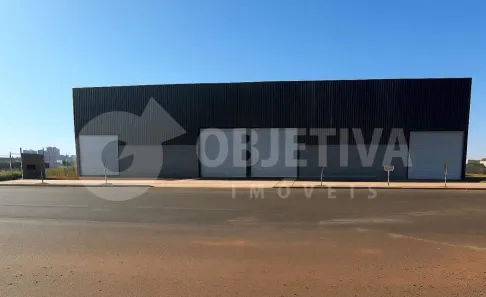 Galpão/Depósito/Armazém à venda, 2000m² no Laranjeiras, Uberlândia